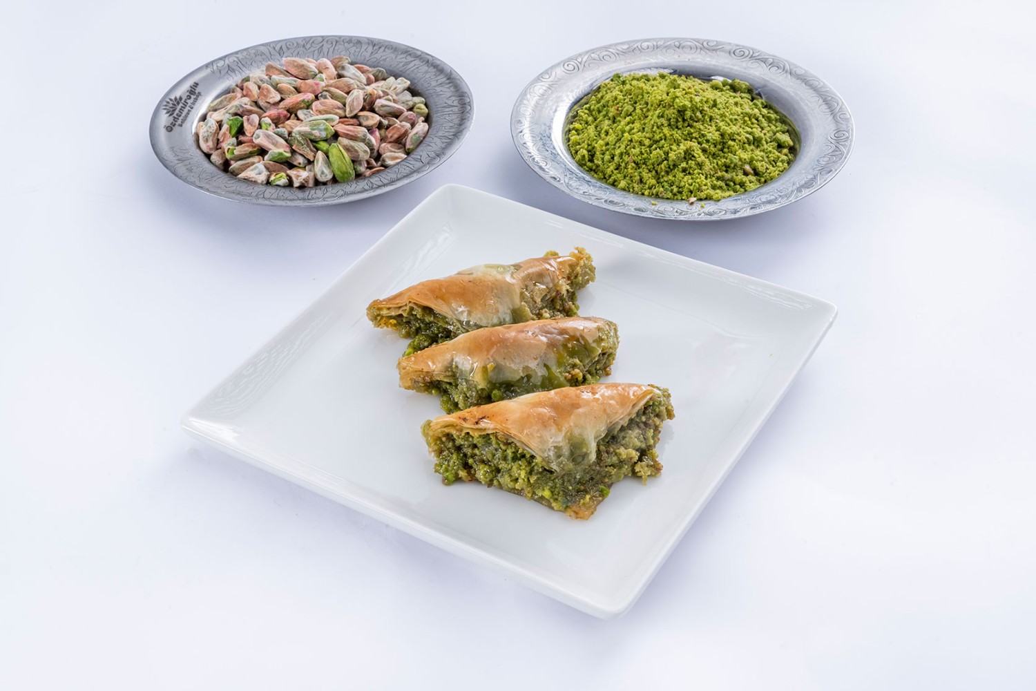 Özdemiroğlu Baklava | Bursanın En İyi Baklavacısı