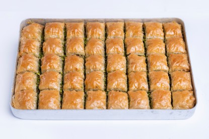 Fıstıklı Kare Baklava - 2 KG